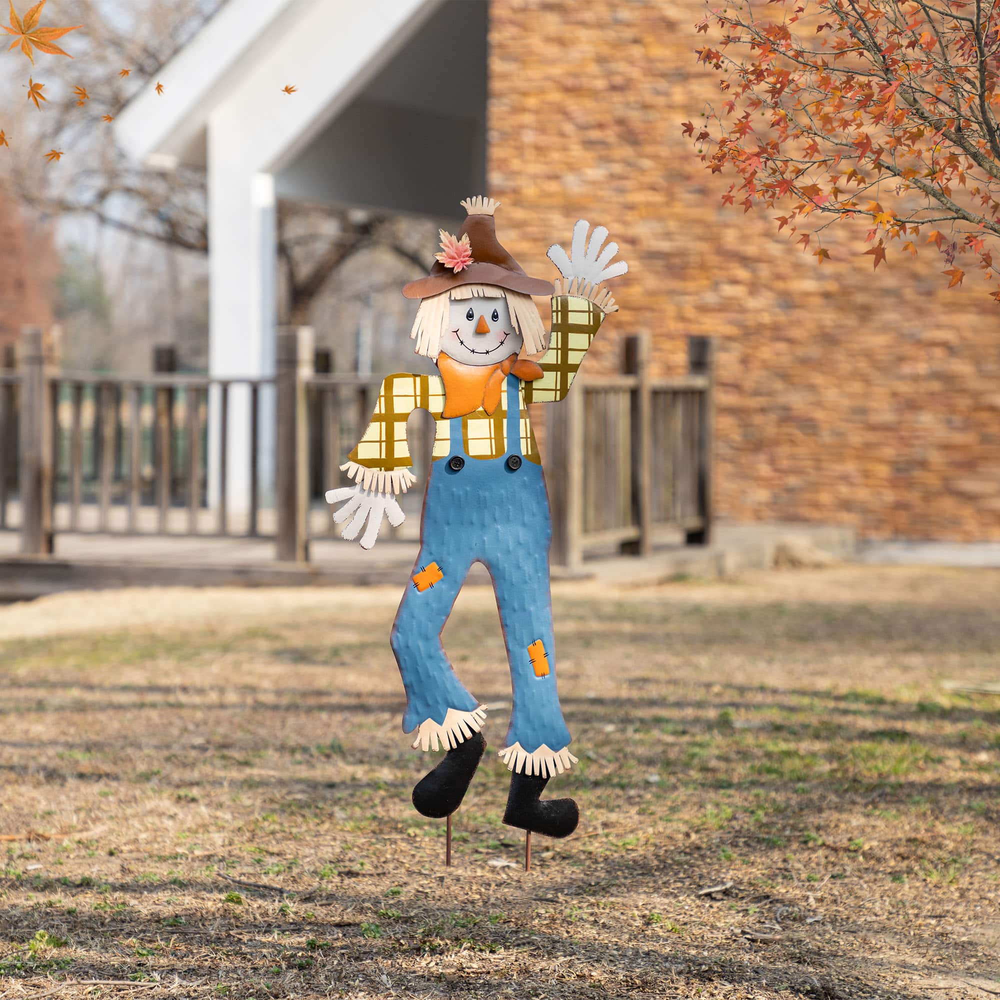 Glitzhome® 36" Fall Metal Scarecrow Yard Stake Set